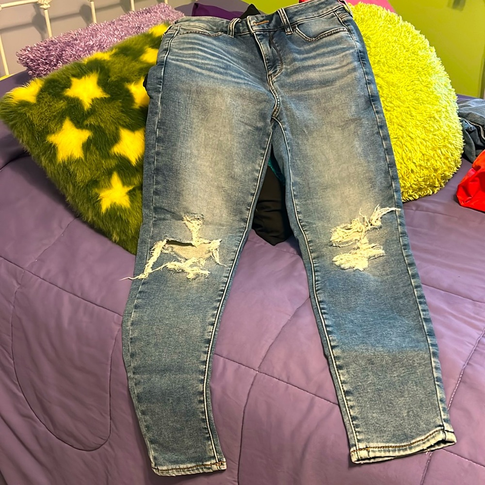 AE distressed skinny ankle, next step stretch jeans